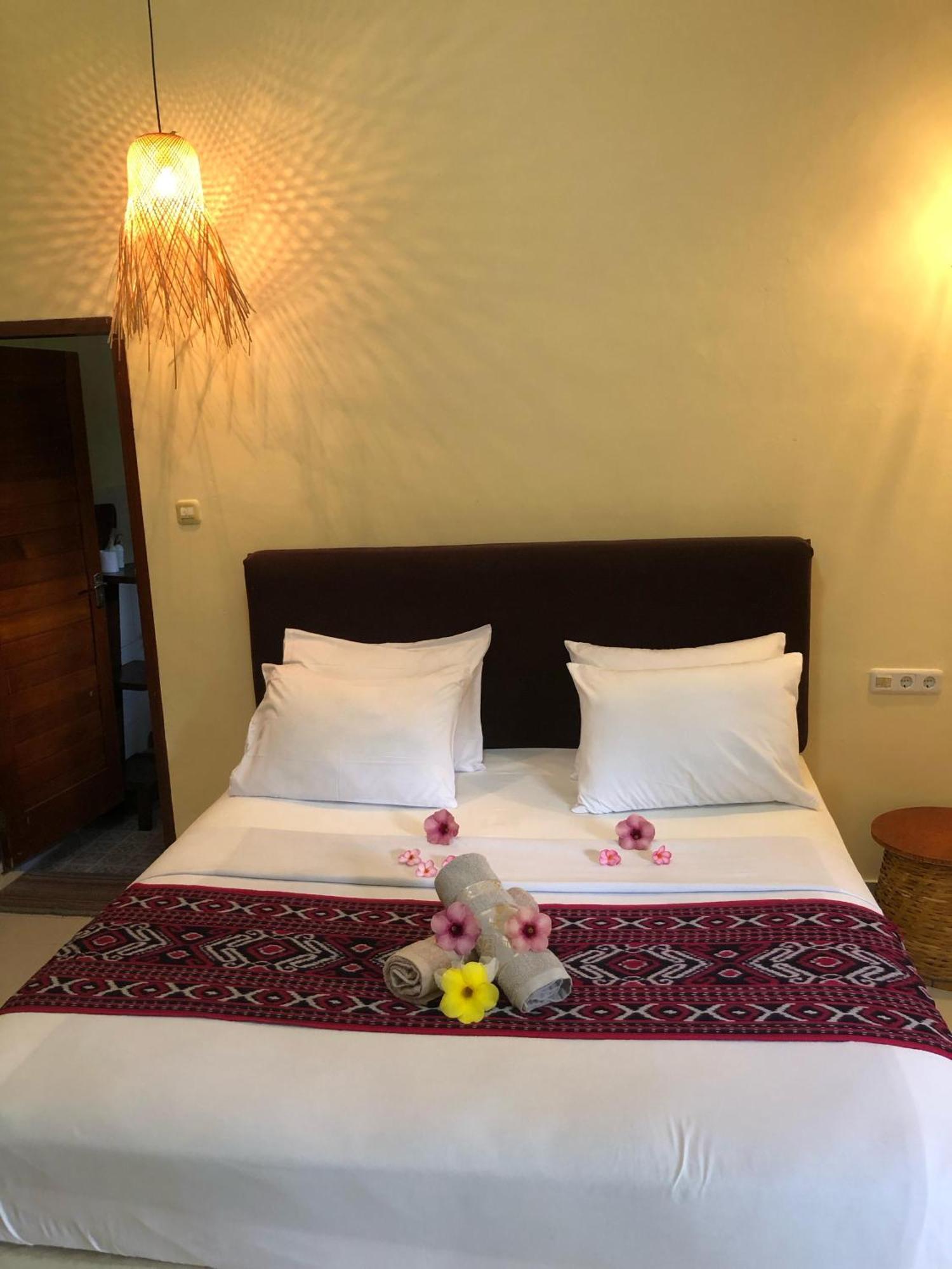 Waroeng Senaru Hotel Екстериор снимка